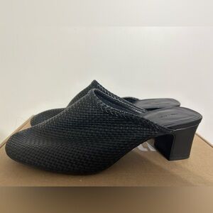 OAK + FORT Black woven slip on heels size 8